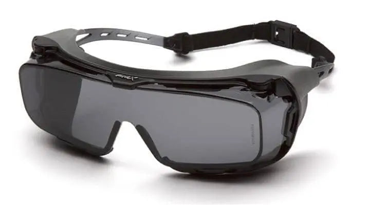 Pyramex - CAPPTURE Gray H2MAX Anti-Fog Lens with Rubber Gasket : Black Frames - Becker Safety and Supply